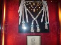 2015-05-21 16-18-58 Chateau de Breteuil-Le collier de la reine JFi